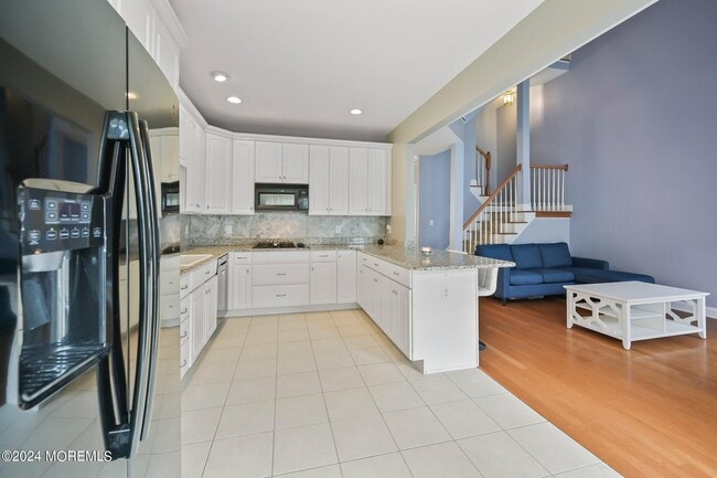 Building Photo - 94 Brookfield Dr