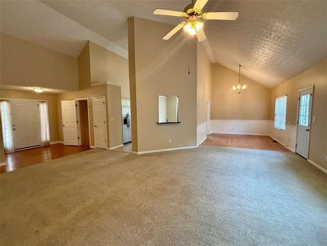 Building Photo - 540 Chandon Way