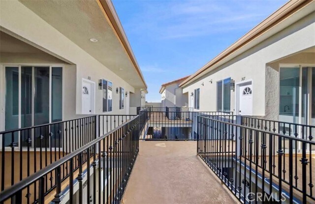 Building Photo - 8153 Banana Ave