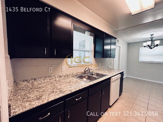 Building Photo - 1435 Belford Ct