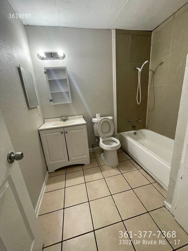 Building Photo - 3302 Up River Rd