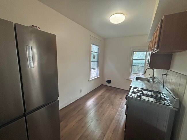 Building Photo - 23 Williams Ave