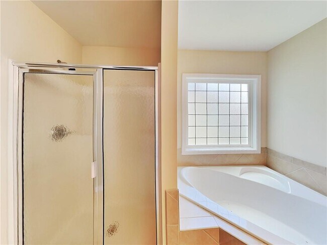 Building Photo - 2541 Kolb Manor Cir SW