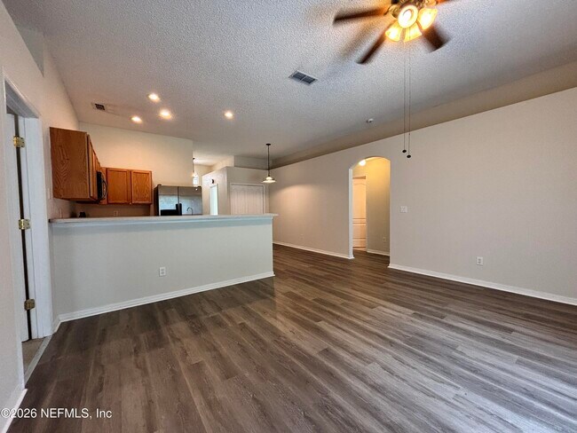 Building Photo - 312 Turtle Dove Dr