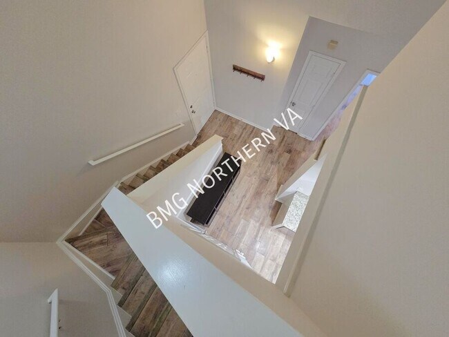 Building Photo - 46630 Drysdale Terrace