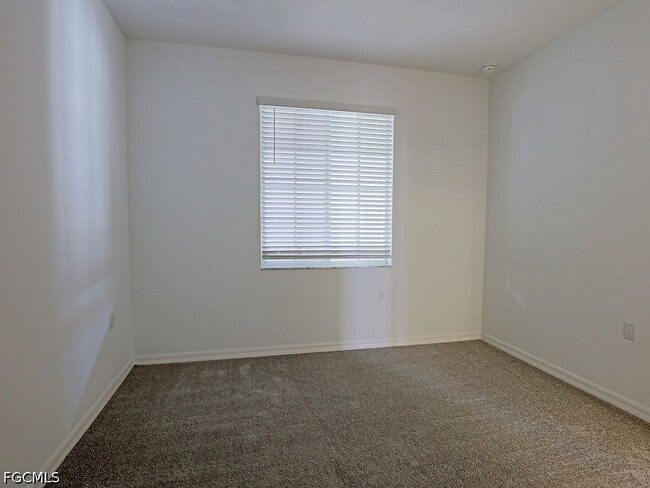 Building Photo - 43997 Boardwalk Loop