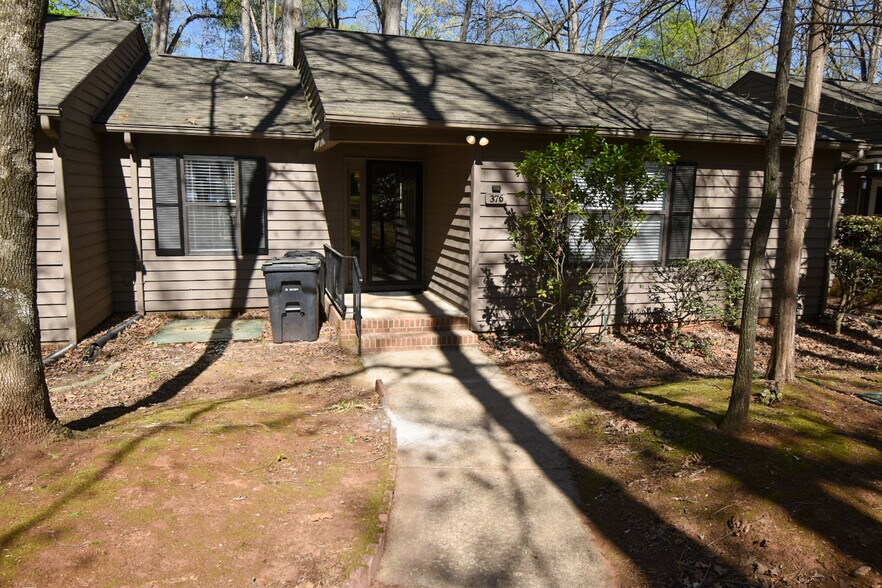 Building Photo - 376 Tall Oaks Trl