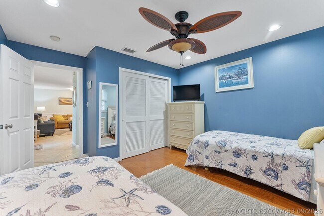 Building Photo - 1577 Thumb Point Dr
