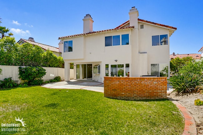 Building Photo - Charming and Spacious 4Bdm 3Ba Home in the Highly Desirable Carmel Valley Community!