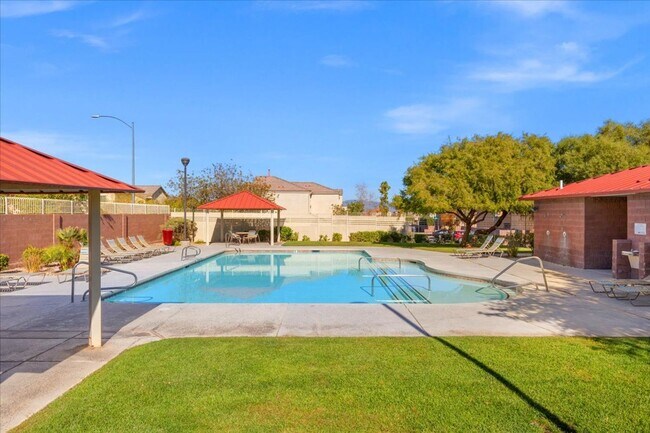 Building Photo - Open Floor Plan 3 Bd, 2.5 Bths, 2-Car Garage