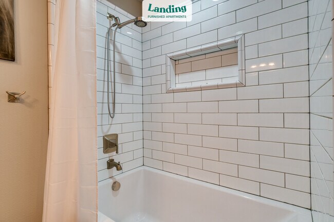 Building Photo - 18113 NE 201st Ct