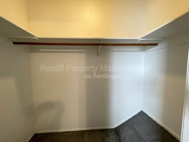 Building Photo - 17325 Whitewater Ct