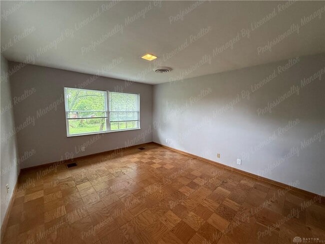 Building Photo - 3776 Dorset Dr