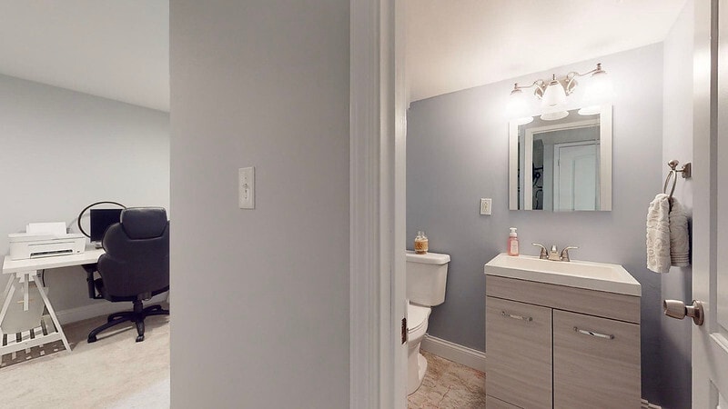 Building Photo - 2548 Grayland Walk