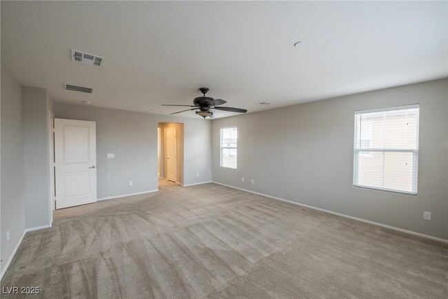 Building Photo - 3012 Camino Largo Ave