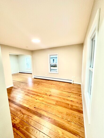 Building Photo - 6 Commercial Ave