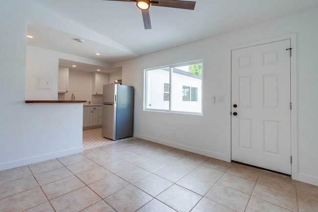 Building Photo - 1201 Wynn St