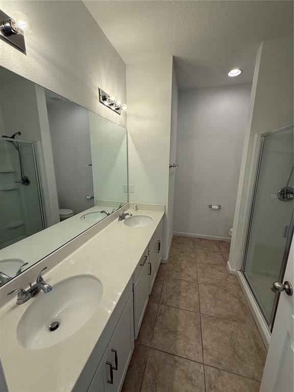 Building Photo - 5593 Western Sun Dr