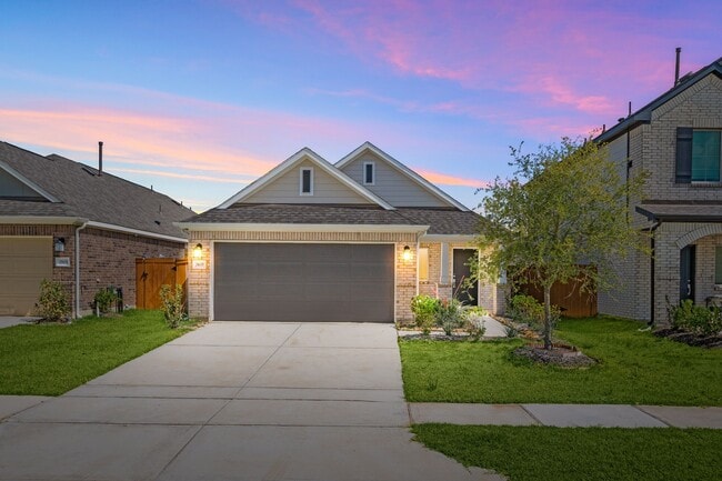 Primary Photo - 21670 Wave Holw Dr