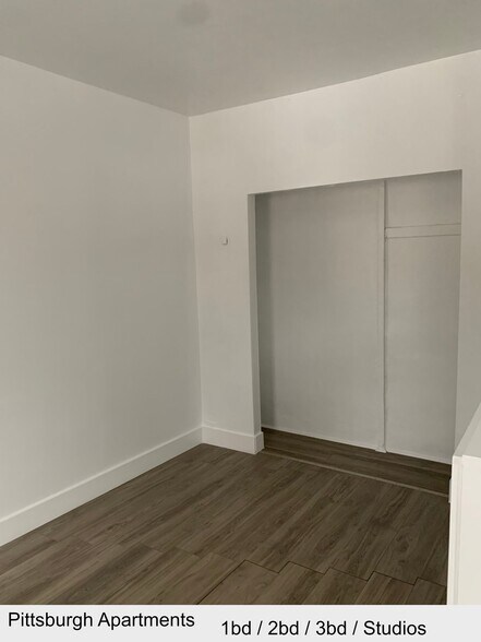 Building Photo - 709 Carothers Ave