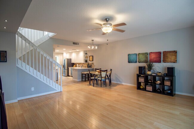 Building Photo - 504 Capistrano Dr