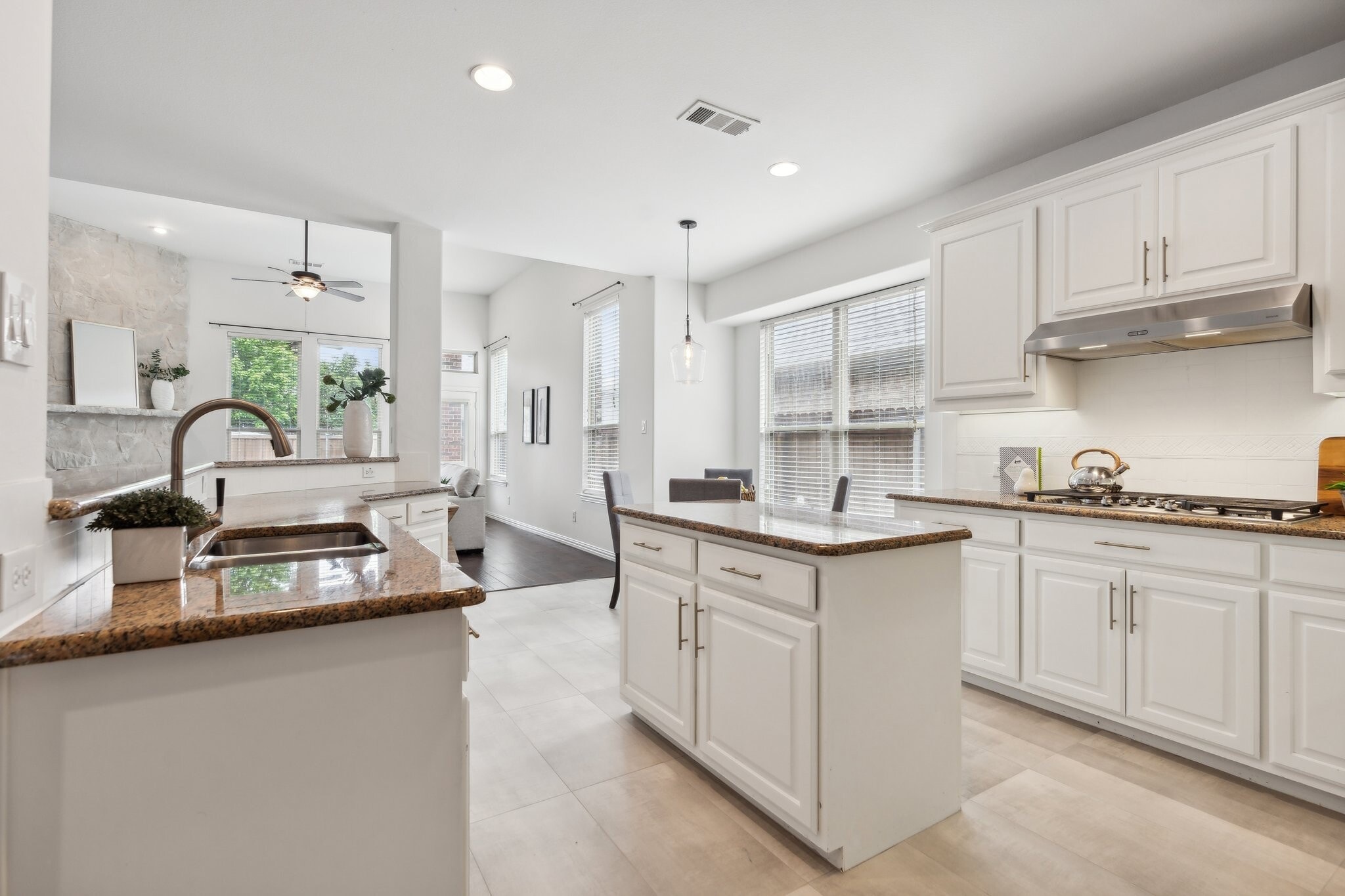 Building Photo - 5637 Belton Ln