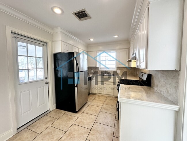 Building Photo - 117 Paula Dr