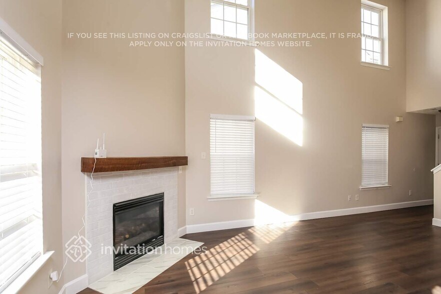 Building Photo - 5130 Sky Ridge Way