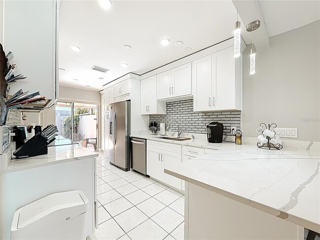 Building Photo - 431 Boca Ciega Point Blvd N