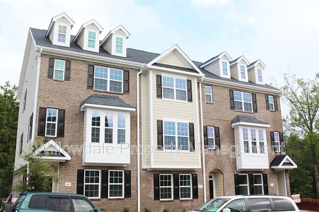 Building Photo - 6002 Kentworth Dr