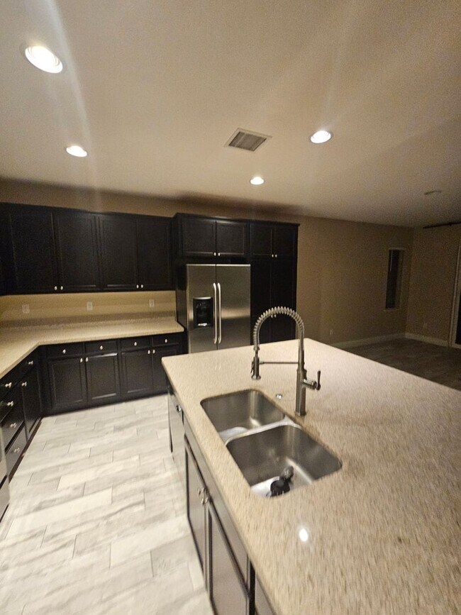Building Photo - South Reno 4 bedroom home