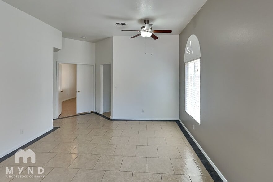 Building Photo - 5574 Crestlock Dr