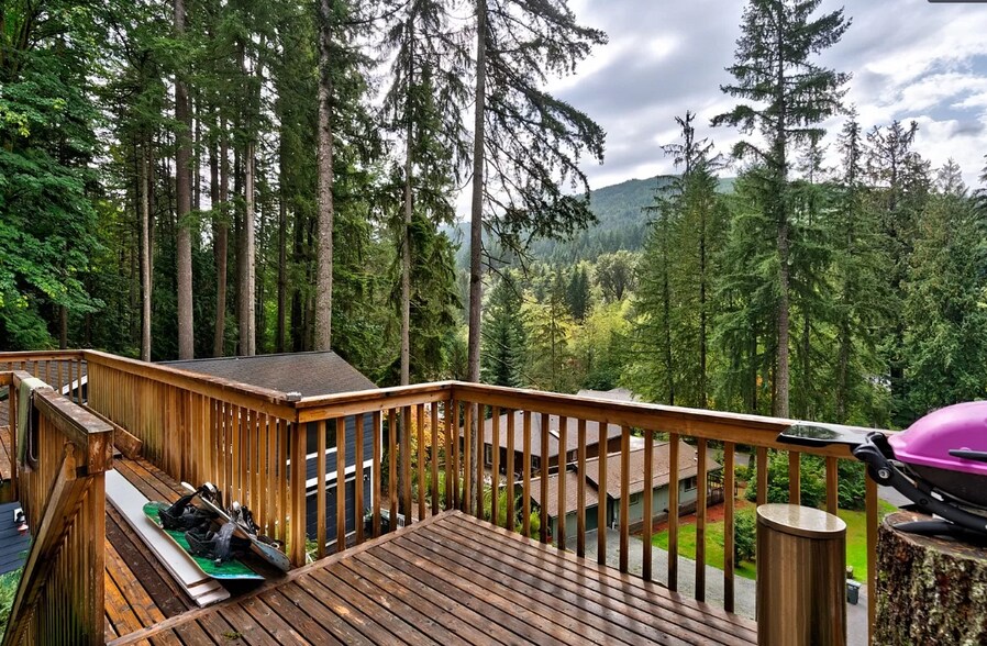 Building Photo - 6 Sugarpine Pl