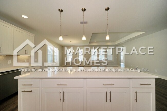 Building Photo - 1067 Harrison Bayou Dr