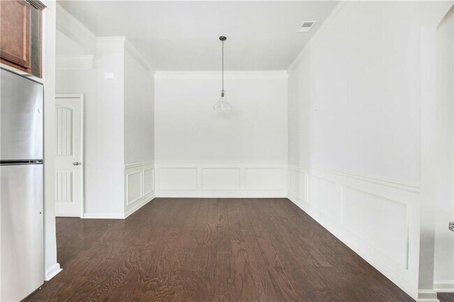 Building Photo - 315 Argyle Ct