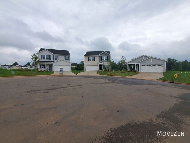 Building Photo - 5014 Fallmeade Rd
