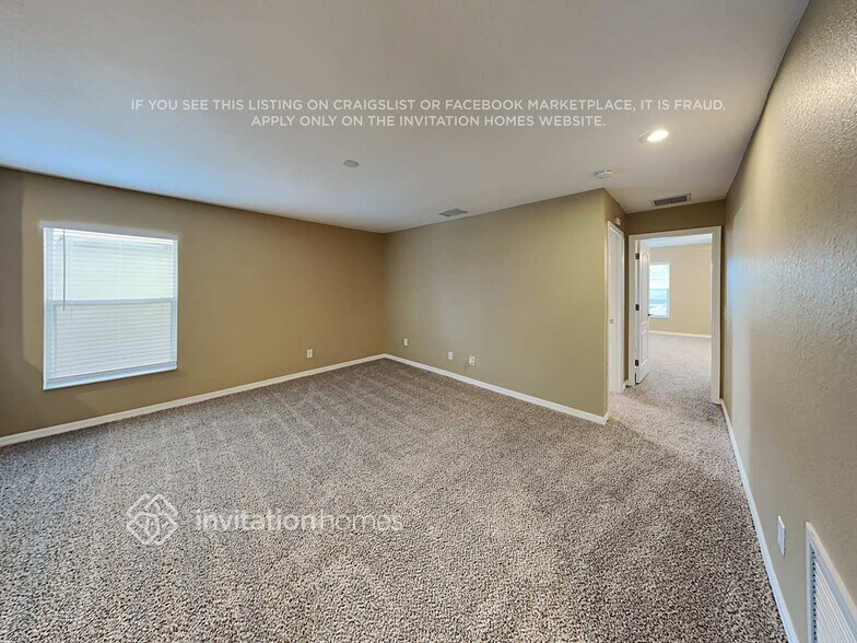 Building Photo - 7160 Chatum Light Run