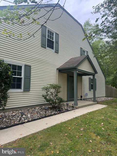 Building Photo - 117 Wagonwheel Ct