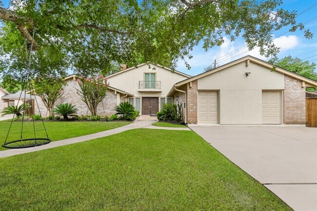 Primary Photo - 8911 Birdwood Ct