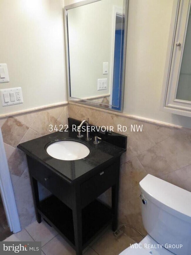 Building Photo - 3422 Reservoir Rd NW