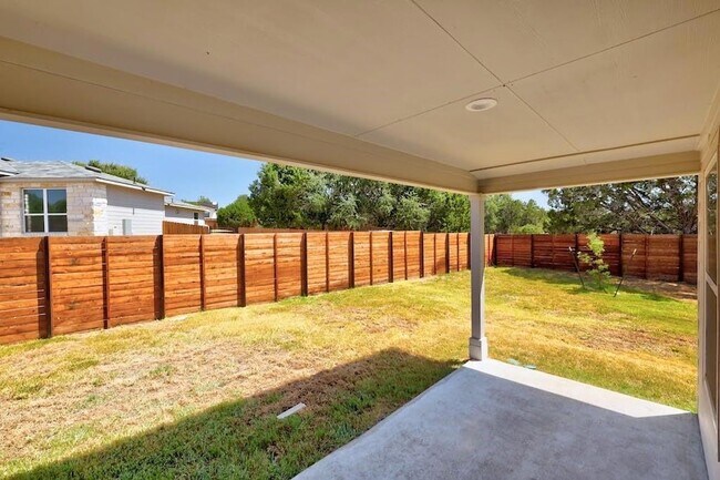 Building Photo - 2105 Valley Forge Cove