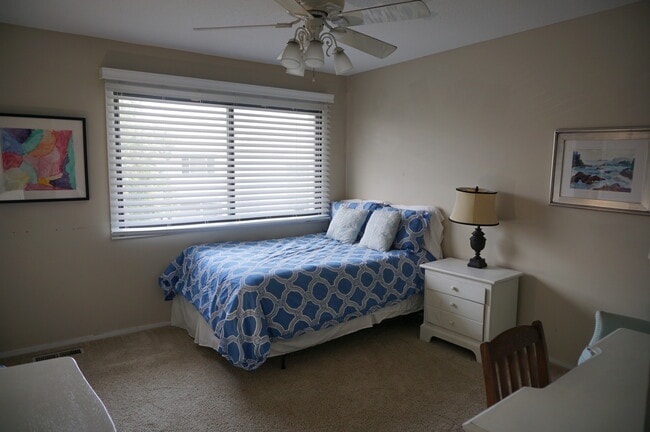Building Photo - Furnished 3Bd/2Ba Channel Walk Townhome in...
