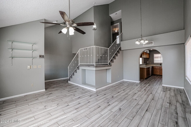 Building Photo - 9208 W Gary Rd