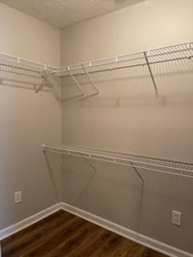 Building Photo - 2705 Cunningham Ct