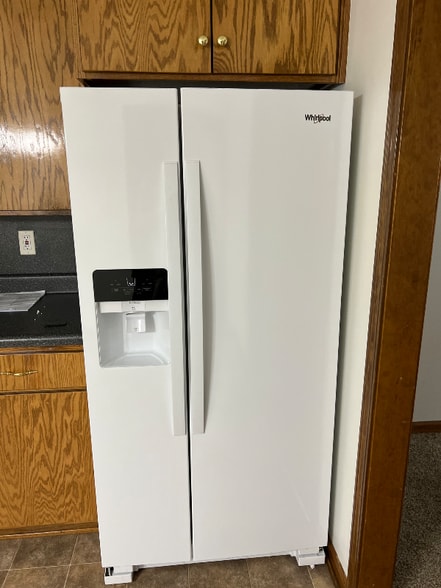 Building Photo - 55 Marty Way