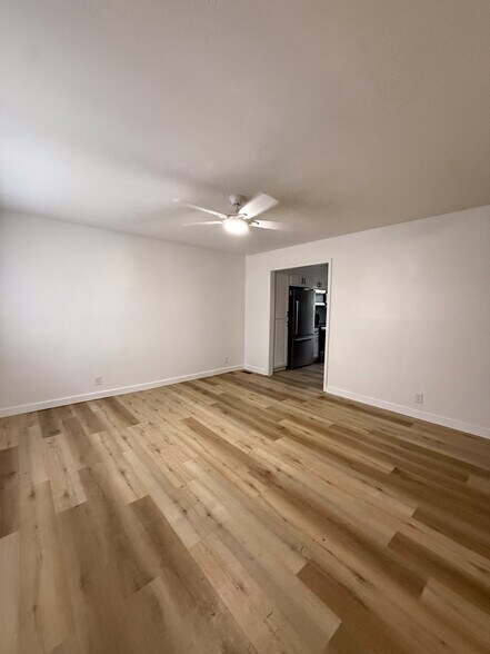 Building Photo - 214 Madison Ave