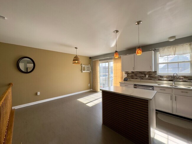 Building Photo - Charming 4 Bedroom/3 Bathroom Home with 2-Car Garage and Large Backyard in Middle River, MD!