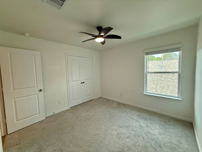 Building Photo - 11707 Eclipse Dr