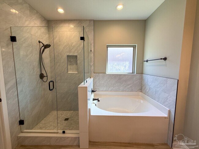 Building Photo - 3916 Fielding Ct