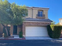 Building Photo - Wonderful 4 bed/2.5 bath home located in t...